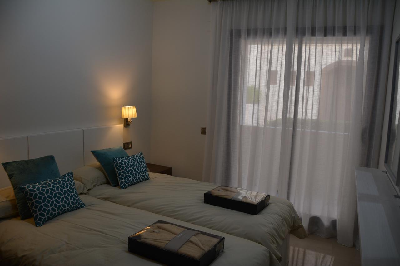 Apartment Medina De Banus Marbella Exteriör bild