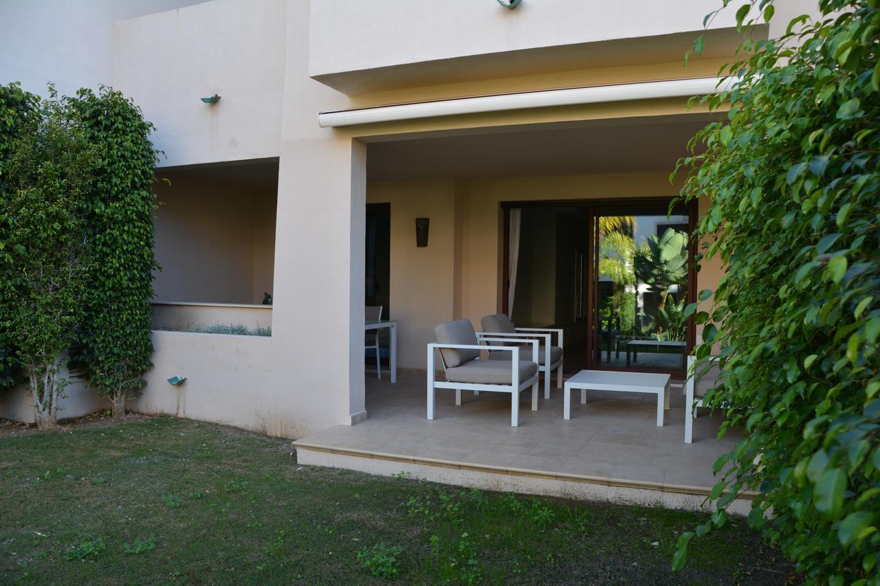 Apartment Medina De Banus Marbella Exteriör bild
