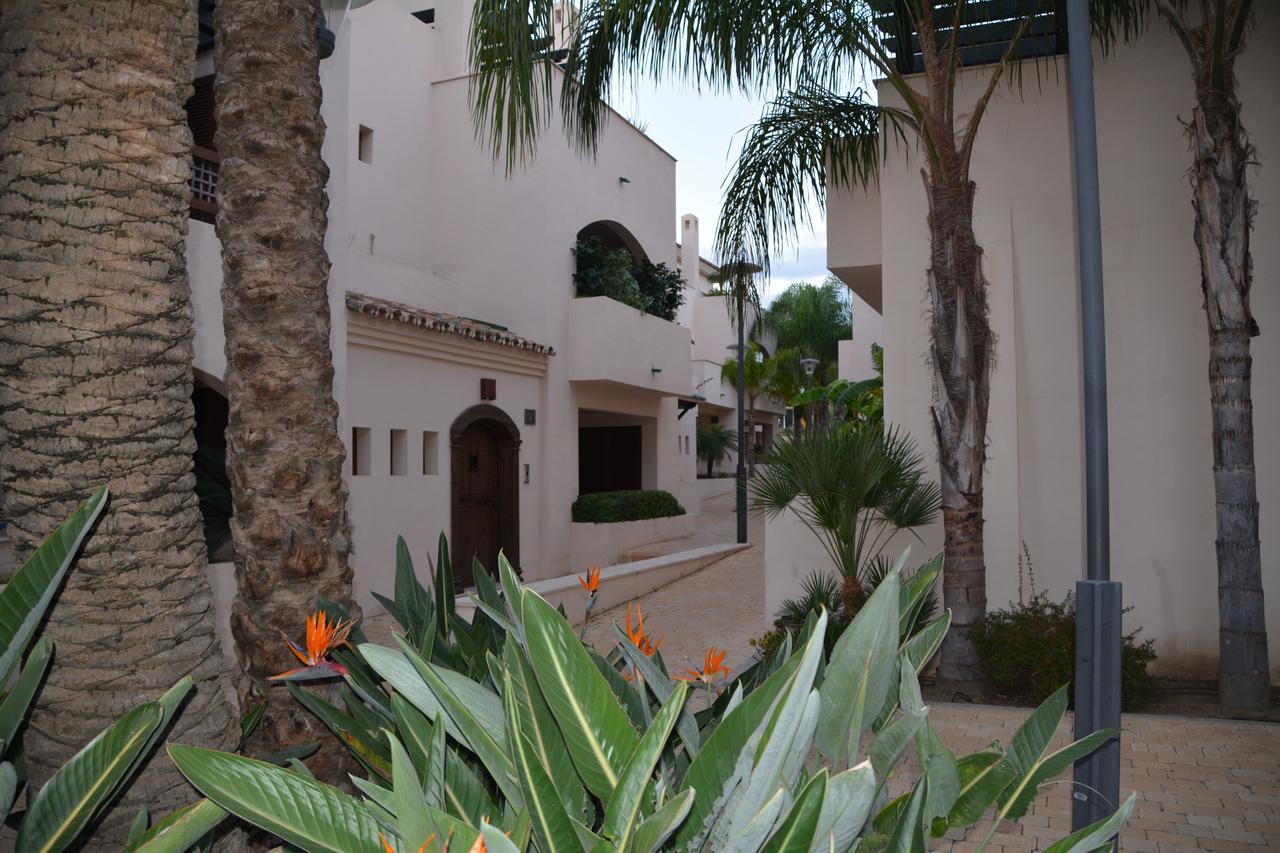 Apartment Medina De Banus Marbella Exteriör bild