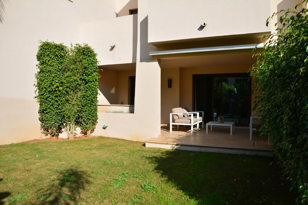 Apartment Medina De Banus Marbella Exteriör bild