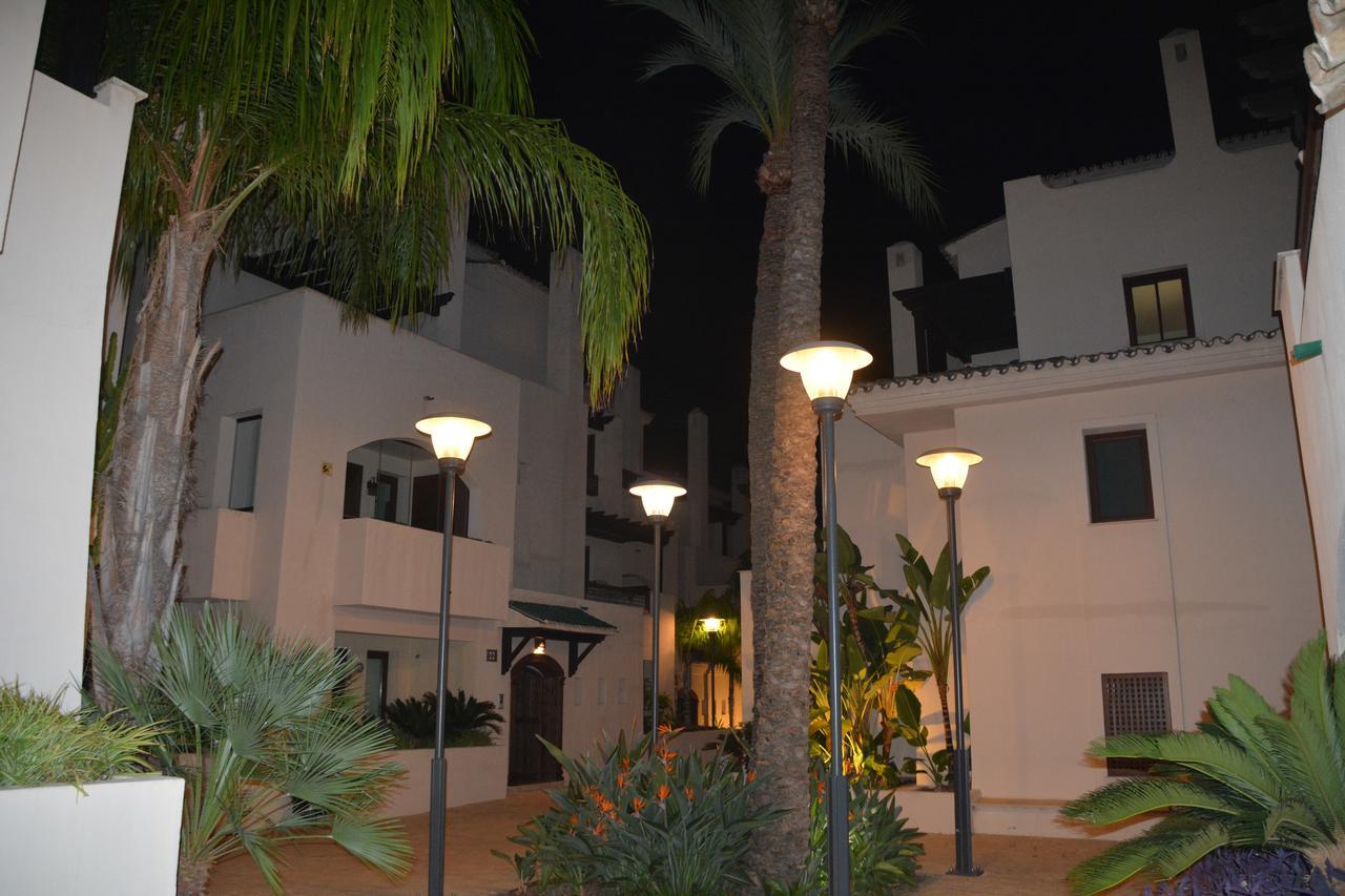 Apartment Medina De Banus Marbella Exteriör bild