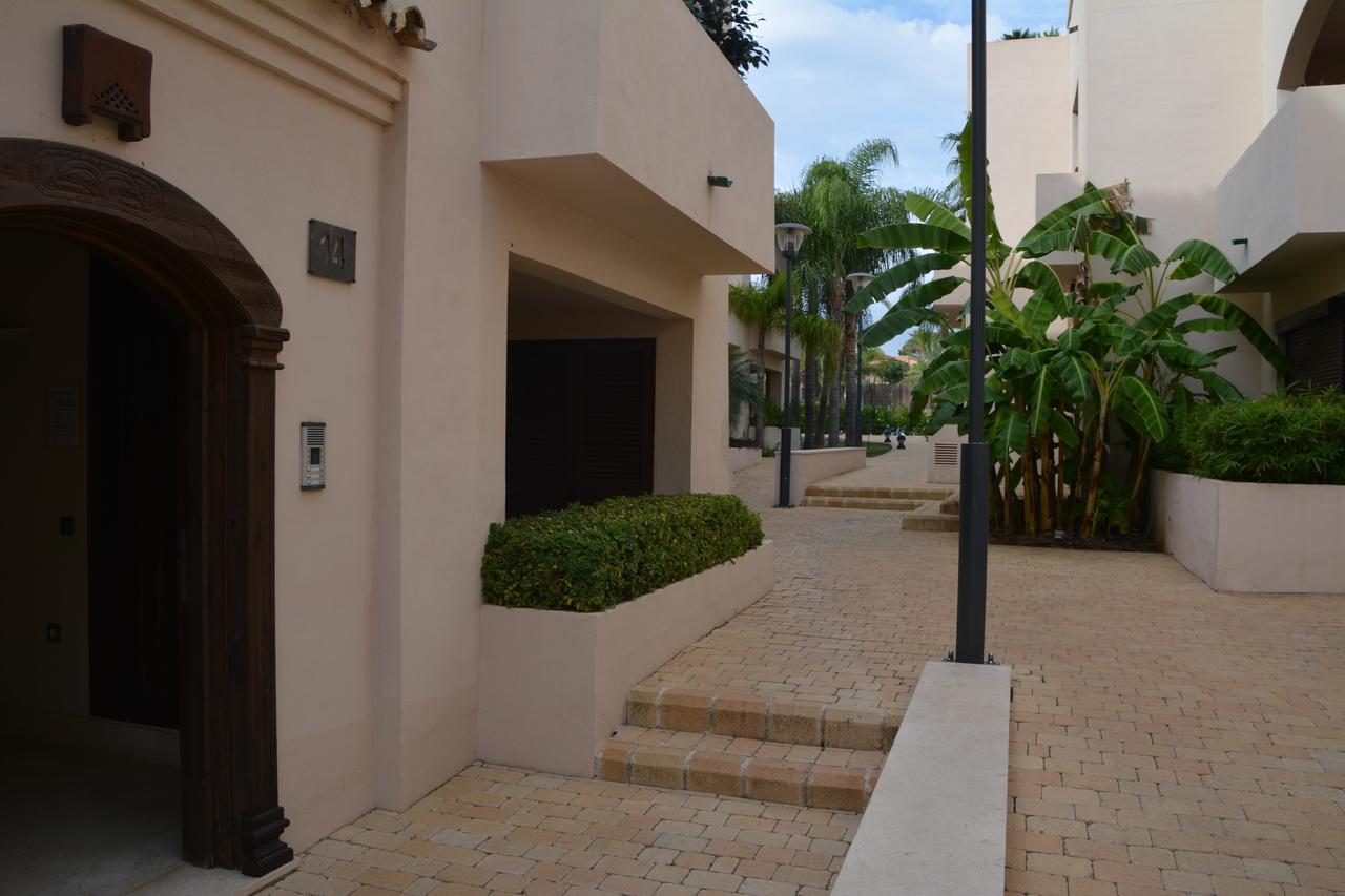 Apartment Medina De Banus Marbella Exteriör bild