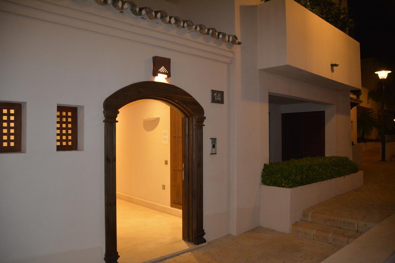 Apartment Medina De Banus Marbella Exteriör bild