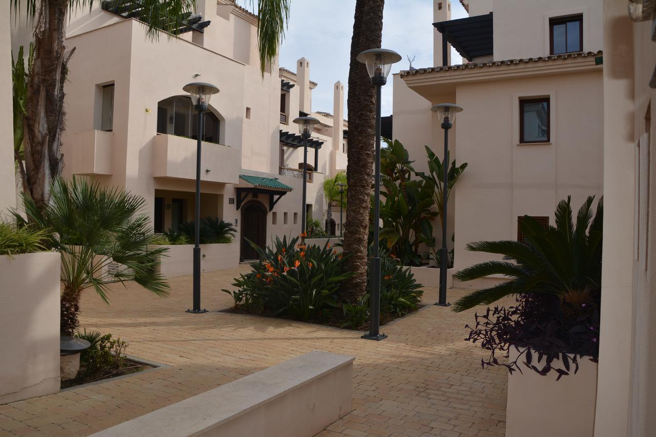 Apartment Medina De Banus Marbella Exteriör bild